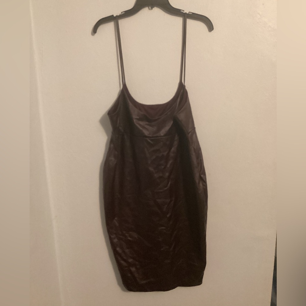 Fashion Nova Woman’s Faux Leather Brown Midi Dress.  Size 1X.